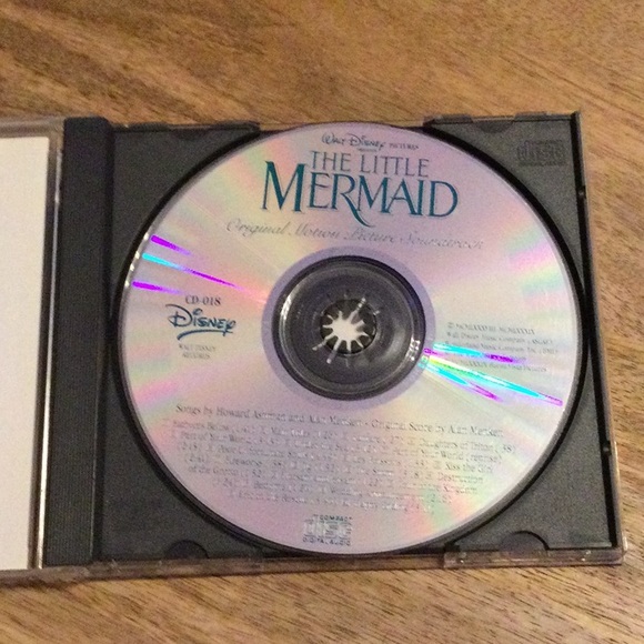 Walt Disney The Little Mermaid movie soundtrack CD - Picture 4 of 5